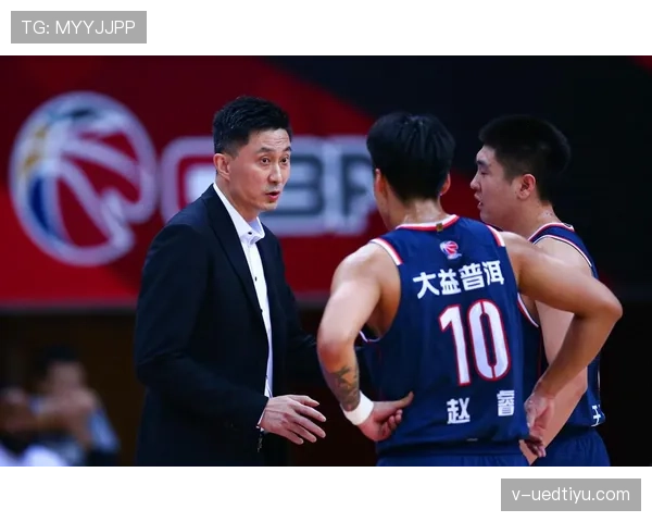卡里姆·阿布杜尔-贾巴尔高效单打拉开差距 主导球队内线得分结构